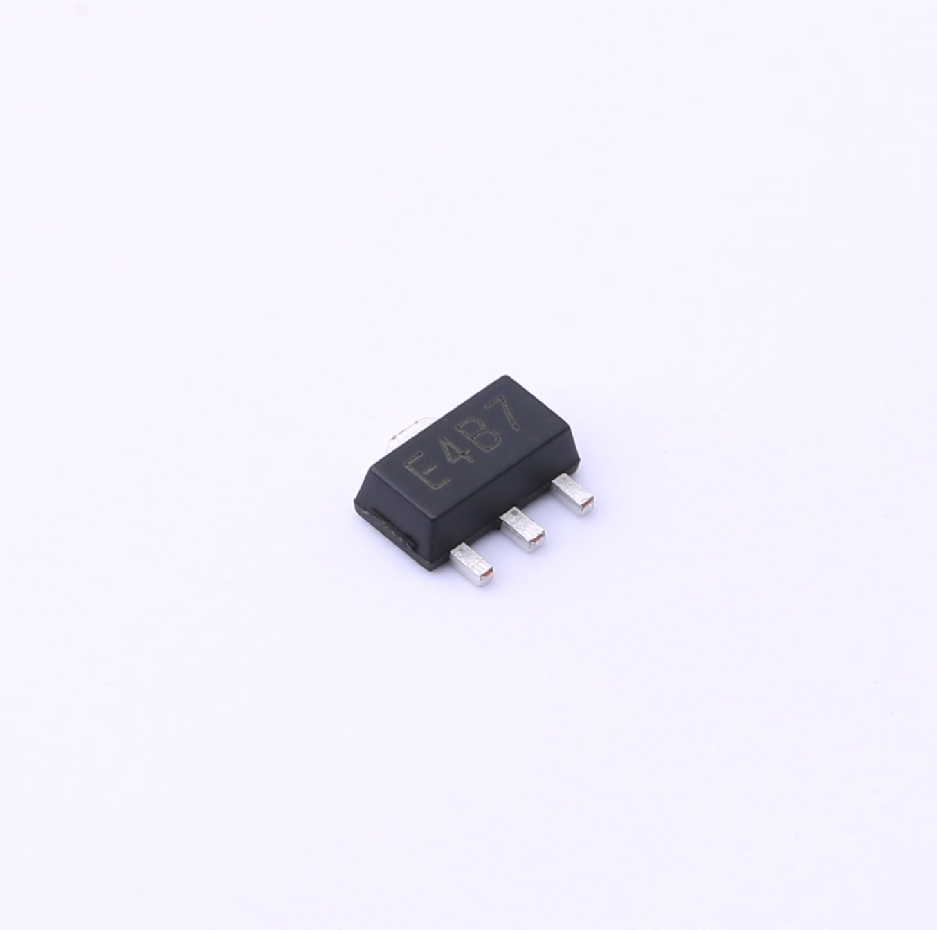 SL7603P18PR 低ドロップアウト電圧レギュレータ (LDO) SOT-89-3