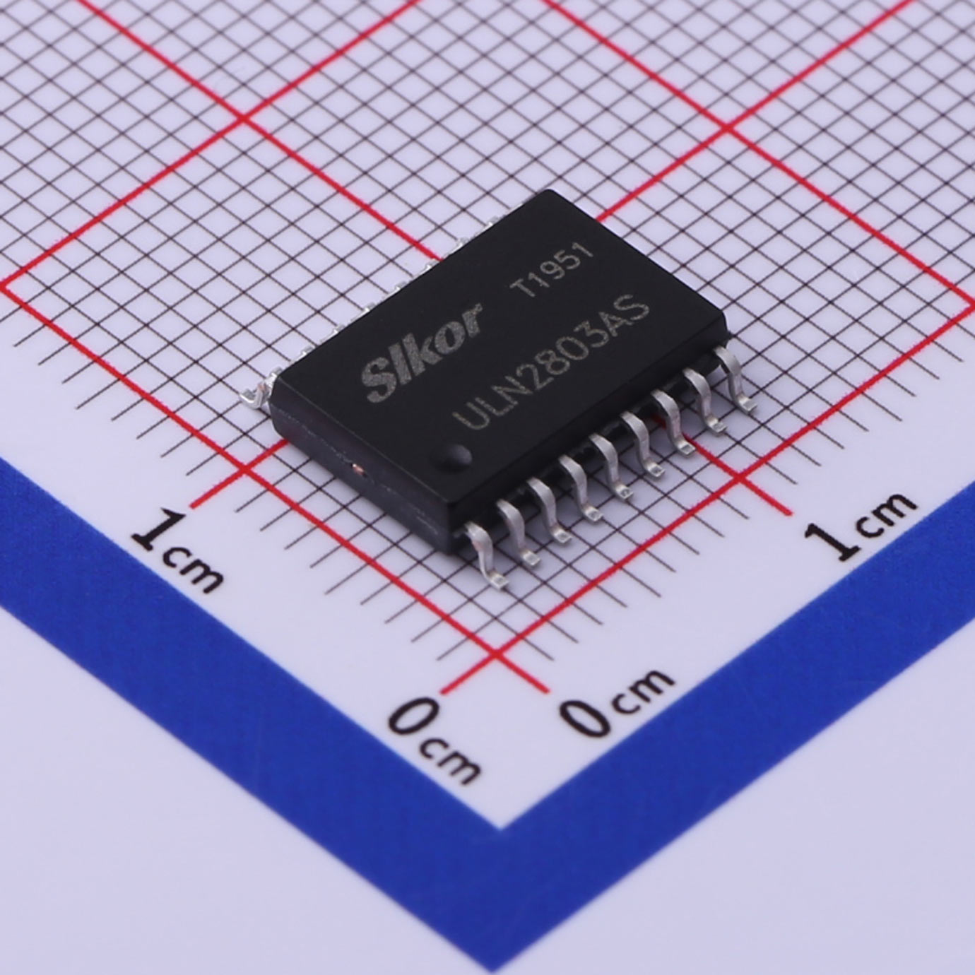 УЛН2803АС-正面